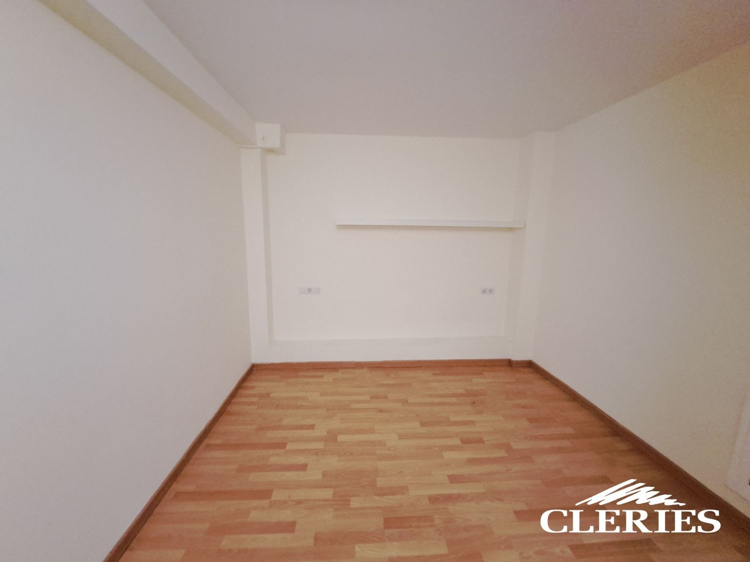 /RealEstateImages/6897/20260526_133510 [Resolucion de Escritorio].jpg